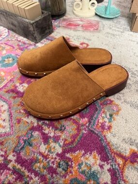Women’s suede studded clog mule